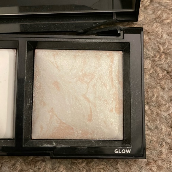 bareMinerals Invisible Light Translucent Powder Duo - Picture 8 of 10